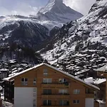Haus Alpine Apartment *